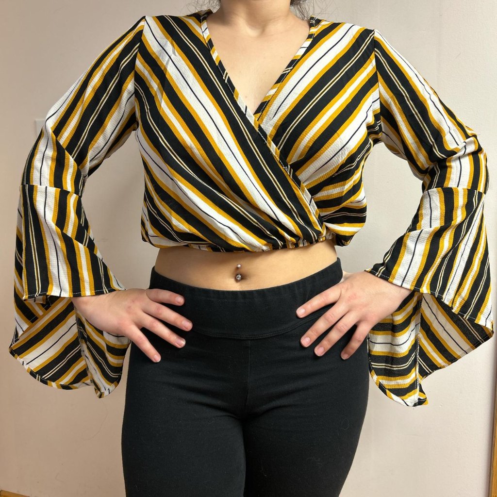 Black And White Cropped Flare Sleeve Blouse